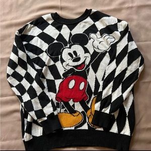 Disney Mickey Mouse Sweater Women's White & Black‎ Size Large